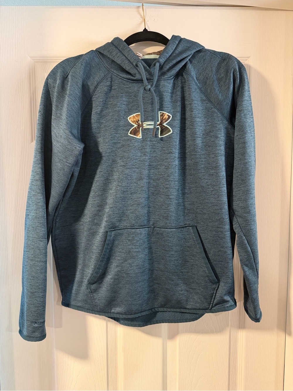 Under Armour Women’s Cold Gear Hoodie Blue Size Medium - Picture 1 of 3